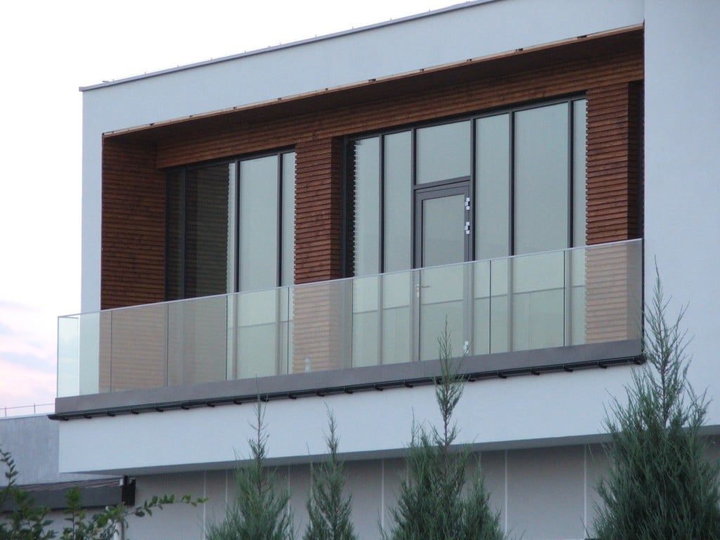 Balustrada Szklana profil U 2